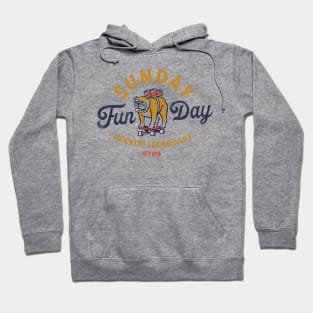 "Sunday Fun Day" Funny Bulldog Carrying Six Pack Of Beer Hoodie